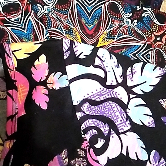 Lot of 6 LuLaRoe classic tees - Picture 4 of 5